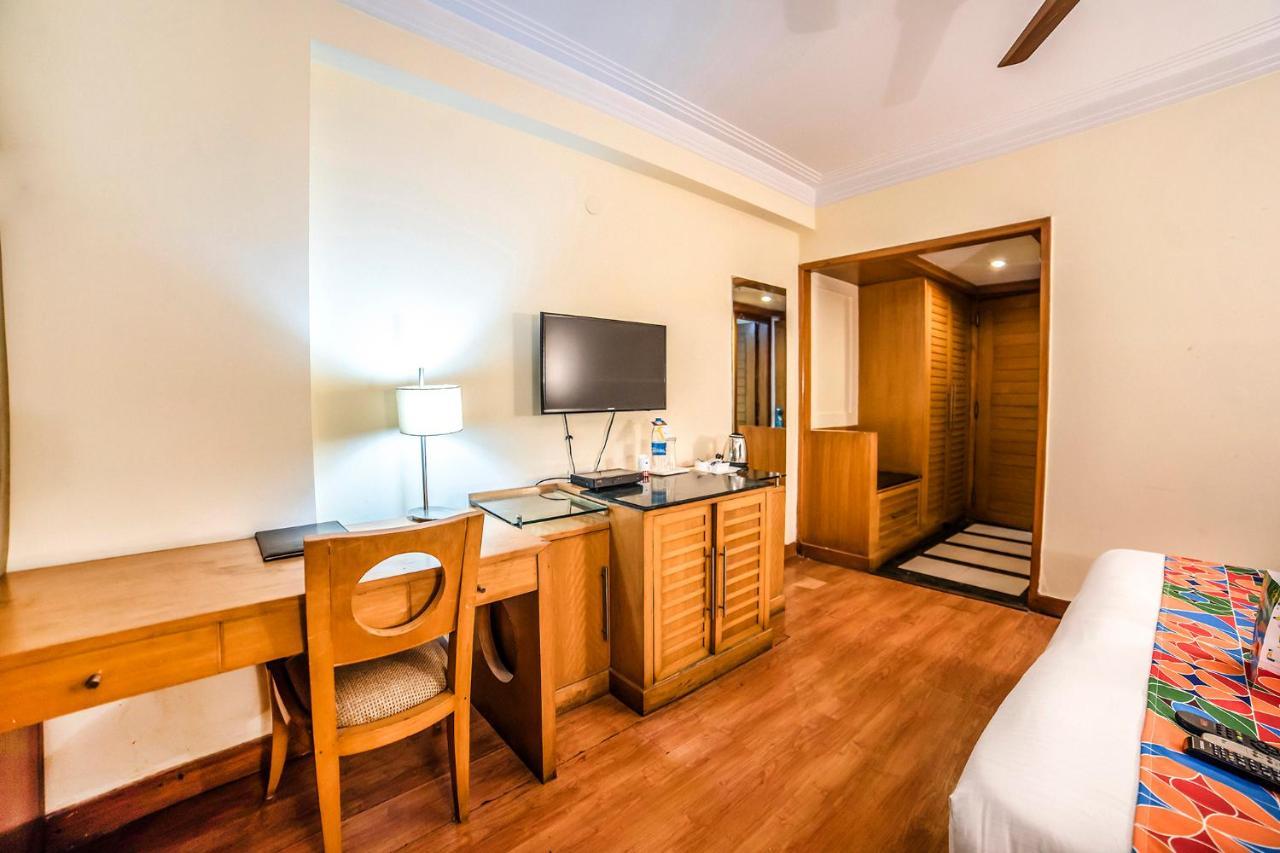 The Bmk Hotel Greater Kailash Делі Екстер'єр фото