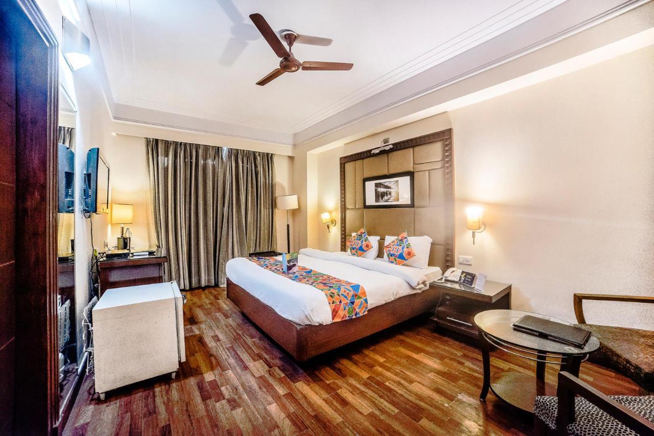 The Bmk Hotel Greater Kailash Делі Екстер'єр фото